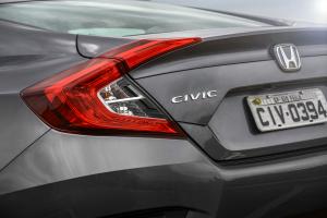 Honda Civic EX Sedan 2016 года  (LA)